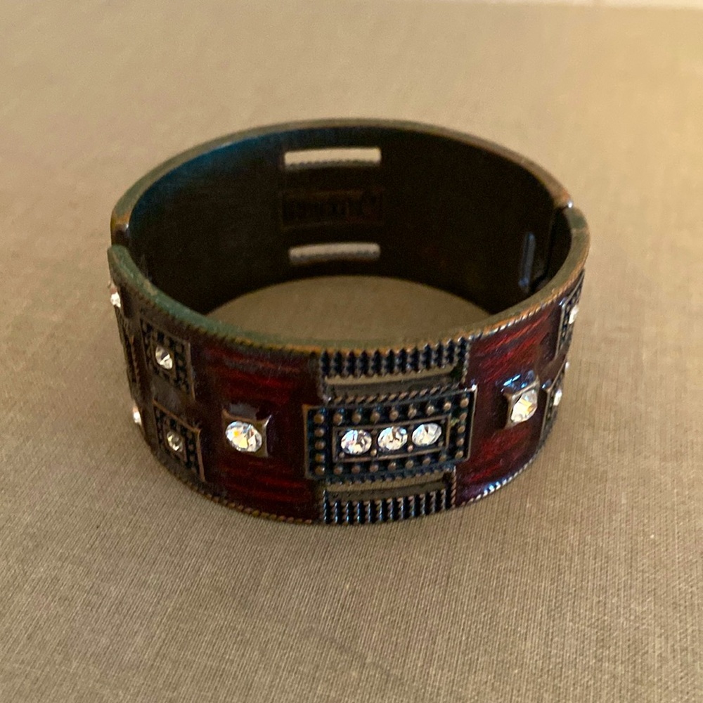 Chicos hinge bracelet
